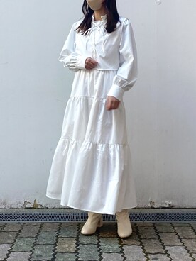 小坂祐美さんのコーディネート