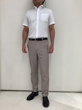 「TOKYO SHIRTS（トウキョウシャツ）の【吸水速乾】 形態安定ノンアイロン ホリゾンタルワイド 半袖ビジネスワイシャツ（ビジネスシャツ、ホワイト系）」を使った、BRICK HOUSE シャツ工房 大和郡山イオンモール店さん（メンズ・176cm）の夏コーディネート