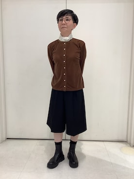 「アイテム（バンダナ/スカーフ）」を使った、BRICK HOUSE シャツ工房 大和郡山イオンモール店さん（レディース・152cm）の秋コーディネート