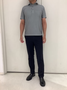 「TOKYO SHIRTS（トウキョウシャツ）のビズポロ コンフォートドライ 半袖ポロシャツ（ポロシャツ、グレー系）」を使った、BRICK HOUSE シャツ工房 大和郡山イオンモール店さん（メンズ・176cm）の夏コーディネート