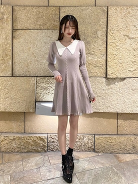 「EATME（イートミー）のアイテム（アクセサリー）」を使った、帆乃佳さん（レディース・164cm）の冬コーディネート