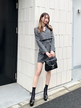 「EATME（イートミー）のアイテム（アクセサリー）」を使った、帆乃佳さん（レディース・164cm）の冬コーディネート