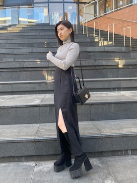 「EMODA（エモダ）のアイテム（イヤリング）」を使った、加納沙耶佳さん（レディース・152cm）の冬コーディネート