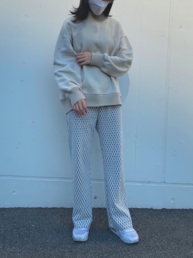 「オフホワイト」｜「アイテム（パンツ）」を使った、ゆめさん（レディース・161cm）の秋コーディネート