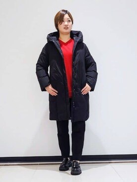 「INDIVI（インディヴィ）の【洗える／チュニック丈／カシミヤ混】スリットデザインVネックニット（ニット/セーター、レッド系）」を使った、gissyさん（レディース・161cm）の冬コーディネート