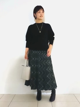 「ママファッション」｜「アイテム（セットアップ）」を使った、gissyさん（レディース・161cm）の秋コーディネート