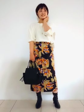 「フラワープリント」｜「アイテム（その他）」を使った、gissyさん（レディース・161cm）の秋コーディネート