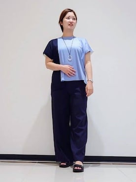 「INDIVI（インディヴィ）の新色登場！【雑誌掲載/褒められパンツ／洗える】ウエストゴムワイドタックパンツ（その他パンツ、ブルー系）」を使った、gissyさん（レディース・161cm）の夏コーディネート
