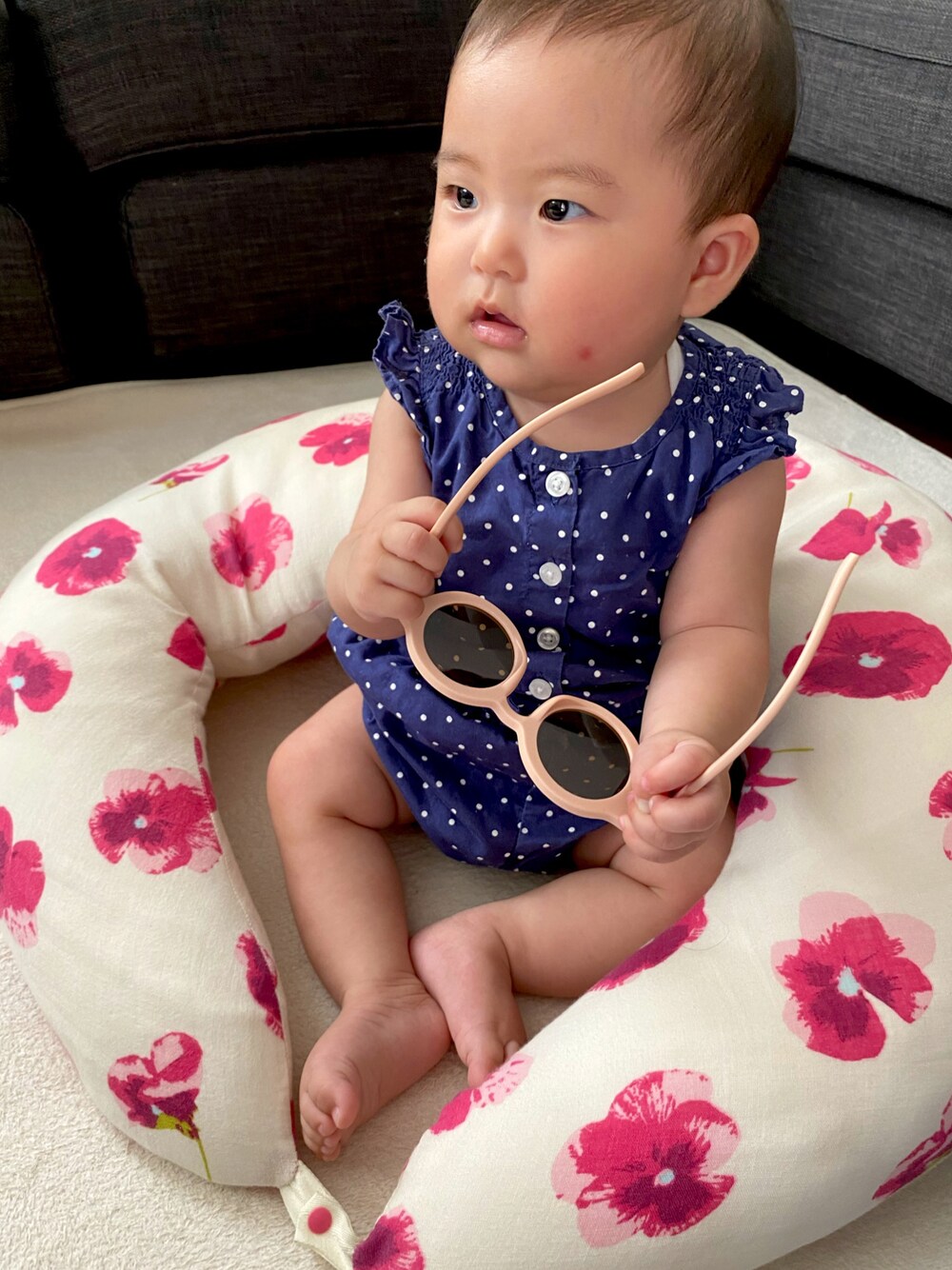 「過去コーデ、コーデ記録、夏コーデ」｜「babyGAPのアイテム（シャツワンピース、ブルー系）」を使った、riryさん（キッズ・60cm）の秋コーディネートの1枚目の写真