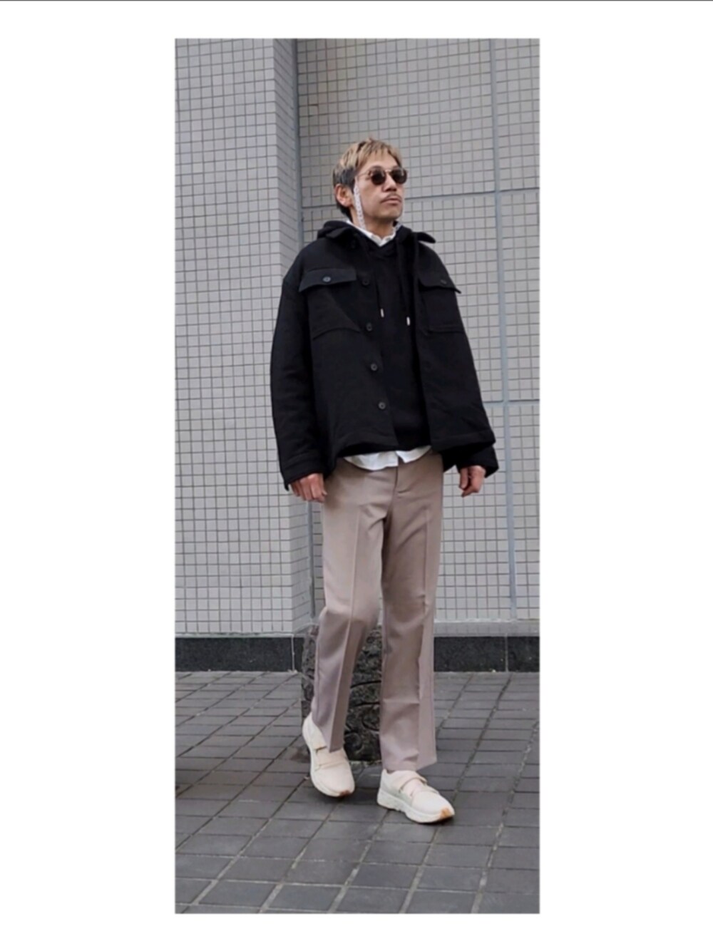 「H&Mのアイテム（カバーオール、ブラック系）」を使った、⁡निरवाणさん（メンズ・181cm）の秋コーディネートの1枚目の写真