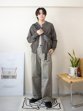 「TORY LEATHER（トリーレザー）のアイテム」を使った、ともきさん（メンズ・168cm）の春コーディネート