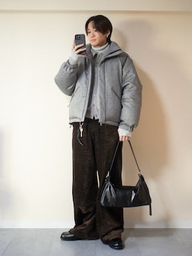 「アイテム（キーホルダー）」を使った、ともきさん（メンズ・168cm）の冬コーディネート