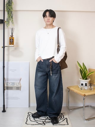 「WYM LIDNM(ウィム バイ リドム)のARC CURVED DRAPE DENIM(デニムパンツ)」を使った、ともきさん(メンズ・168cm)の秋コーディネート