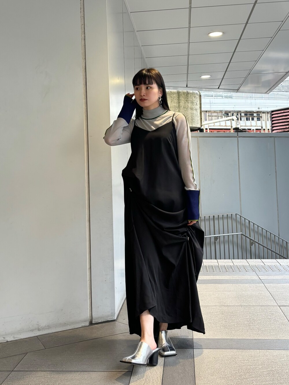 新品✨UN3D. アンスリード シアーニット 配色ライン レイヤードトップス F 新品✨UN3D. アンスリード シアーニット 配色ライン レイヤード