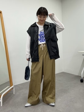 「アイテム（ライダースジャケット）」を使った、YOSHIEさん（レディース・156cm）の夏コーディネート