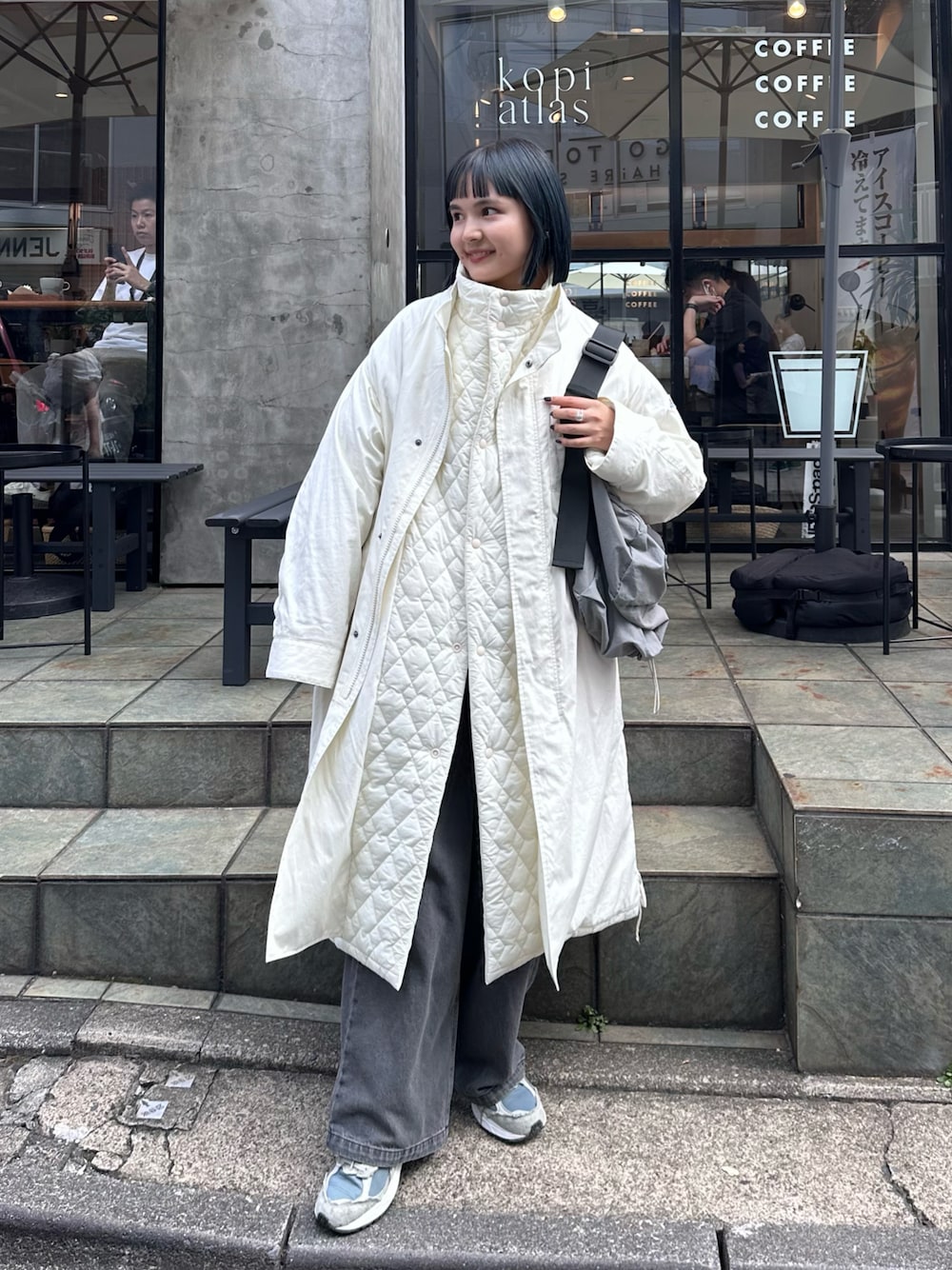 モッズコートを使った「アイボリー」の人気ファッションコーディネート  