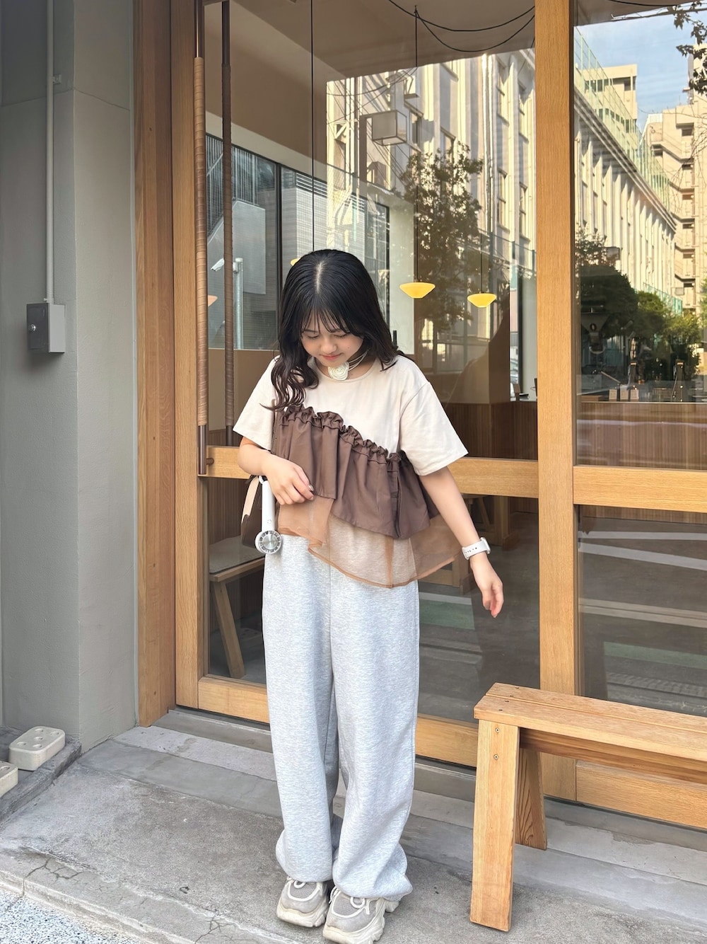 レース切替Tシャツを使った人気ファッションコーディネート - WEAR