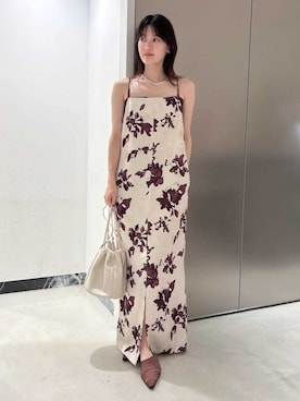 「アイテム（チューブトップ）」を使った、MIESROHEさん（レディース・155cm）の夏コーディネート