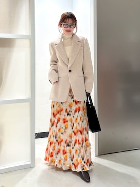 MIESROHEさんのコーディネート