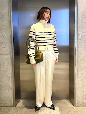 MIESROHEさんのコーディネート