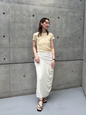 「MIESROHE（ミースロエ）のニュアンスドレープカットスカート（スカート、ホワイト系）」を使った、MIESROHEさんの春コーディネート