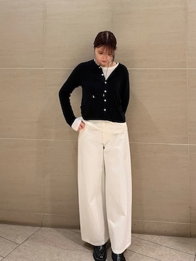 MIESROHEさんのコーディネート