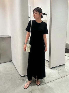 「MIESROHE（ミースロエ）のスクエアレザーショルダーバッグ（ショルダーバッグ、ホワイト系）」を使った、MIESROHEさんの夏コーディネート