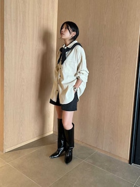 「アイテム（財布/小物、グレー系）」を使った、MIESROHEさん（レディース・160cm）の秋コーディネート