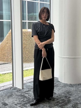 「MIESROHE（ミースロエ）のウォッシャブルスーツパンツ（Pants、ブラック系）」を使った、MIESROHEさんの夏コーディネート