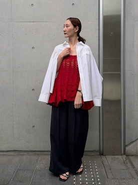 「MIESROHE（ミースロエ）のUVカットサテンワイドパンツ（その他パンツ、ブルー系）」を使った、MIESROHEさんの春コーディネート