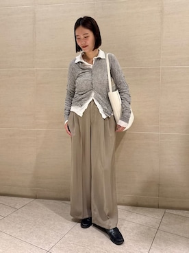 「MIESROHE（ミースロエ）のワッシャーニットシャツ（ニット/セーター、ホワイト系）」を使った、MIESROHEさんの春コーディネート