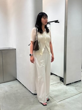「MIESROHE（ミースロエ）のレザートングストラップサンダル（サンダル、ブラック系）」を使った、MIESROHEさんの夏コーディネート