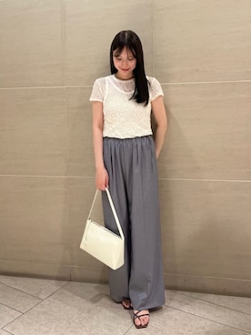 「MIESROHE（ミースロエ）のレザートングストラップサンダル（Sandals、ブラウン系）」を使った、MIESROHEさんの春コーディネート