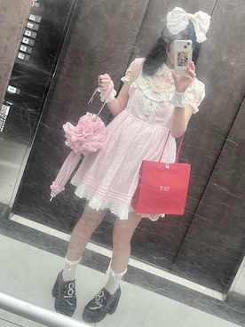 「BUBBLES（バブルス）のアイテム（シューズ）」を使った、こまつゆこさん（レディース・161cm）の夏コーディネート