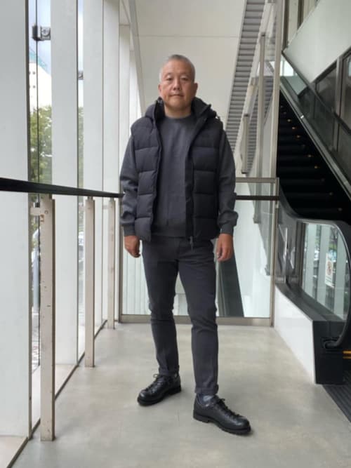 ユナイテッドアローズ フード付き ダウンベスト ユナイテッドアローズ フード付き ダウンベスト 黒 - メルカリ