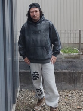 「Supreme （シュプリーム）のアイテム（トップス）」を使った、tsuchiyakazunori4342さん（メンズ・175cm）の春コーディネート