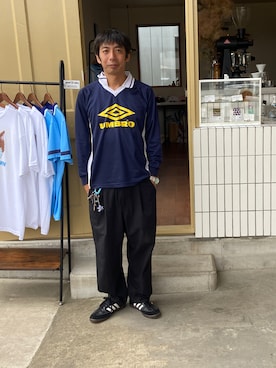 「adidas Originals（アディダスオリジナルス）のアイテム（スニーカー、ホワイト系）」を使った、goodwalkinuedaさん（メンズ・170cm）の秋コーディネート