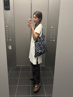 「アイテム（トートバッグ）」を使った、風歌　fuukaさん（レディース・165cm）の秋コーディネート