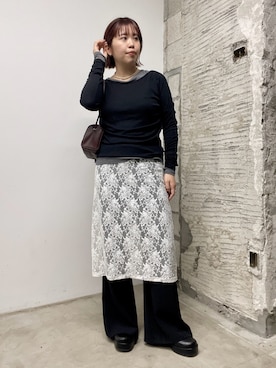 「アイテム（スリッポン）」を使った、yuka083さん（レディース・159cm）の冬コーディネート