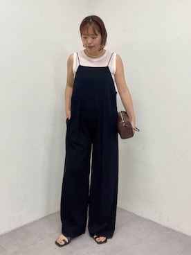「Omekashi（オメカシ）のトングスクエアサンダル（サンダル、ブラック系）」を使った、yukaさん（レディース・159cm）の春コーディネート