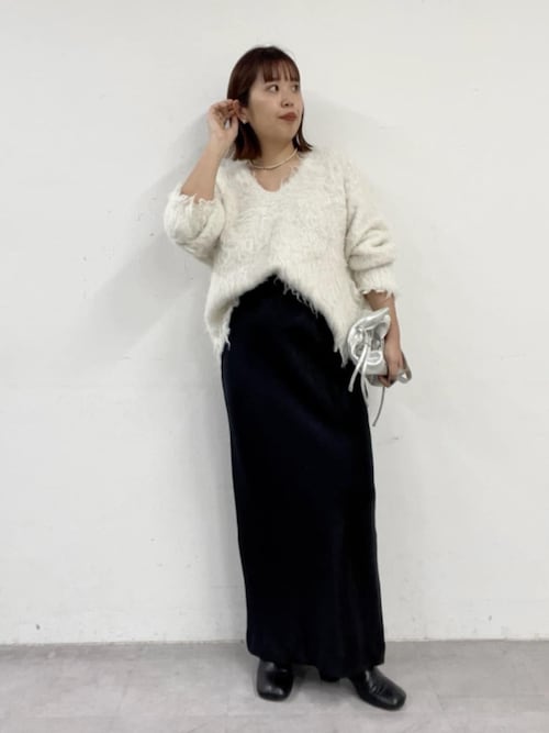 サテンイージースカート