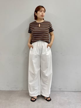 「Omekashi（オメカシ）のダブルストラップサンダル（サンダル、ブラック系）」を使った、yukaさん（レディース・159cm）の夏コーディネート