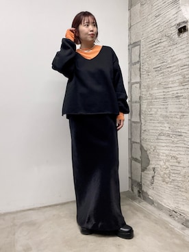 「アイテム（スリッポン）」を使った、yuka083さん（レディース・159cm）の冬コーディネート