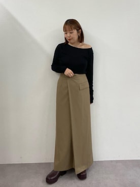 「アイテム（スリッポン）」を使った、yuka083さん（レディース・159cm）の秋コーディネート
