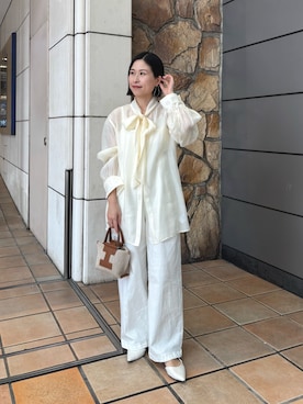 「IACUCCI（イアクッチ）のソルベット XS PAGLIA/CERVO（トートバッグ、イエロー系）」を使った、かりんさん（レディース・153cm）の春コーディネート