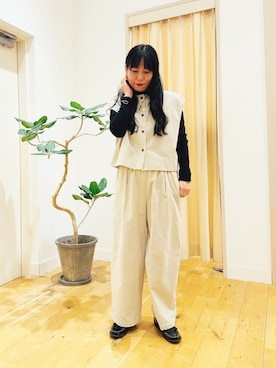 「HARUTA（ハルタ）の『別注』HARUTA×DOORS　キルトローファー（ローファー）」を使った、RIE/yoshidaさん（レディース・164cm）の秋コーディネート