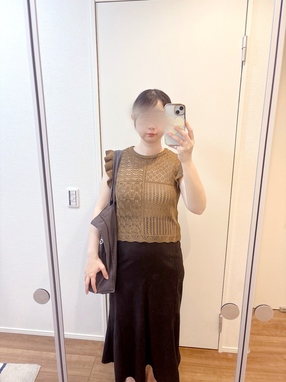 「しまむらのアイテム（スカート、ブラック系）」を使った、cacoさん（骨格ウェーブ・レディース・159cm）の夏コーディネートの1枚目の写真