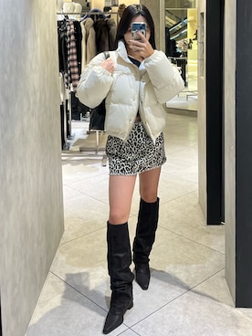 「スカートコーデ」｜「アイテム（ダウンジャケット/コート）」を使った、関口優香さん（レディース・155cm）の冬コーディネート