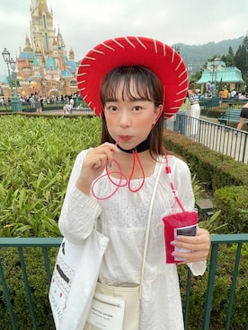 「Disney（ディズニー）のアイテム（帽子、レッド系）」を使った、peach .さん（レディース・156cm）の冬コーディネート