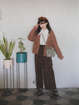 「Poleneのアイテム（バッグ、グレー系）」を使った、yululu. leさん（レディース・159cm）の冬コーディネート